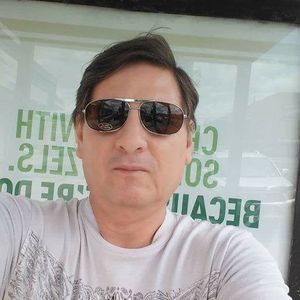 Meet your Posher, Luis